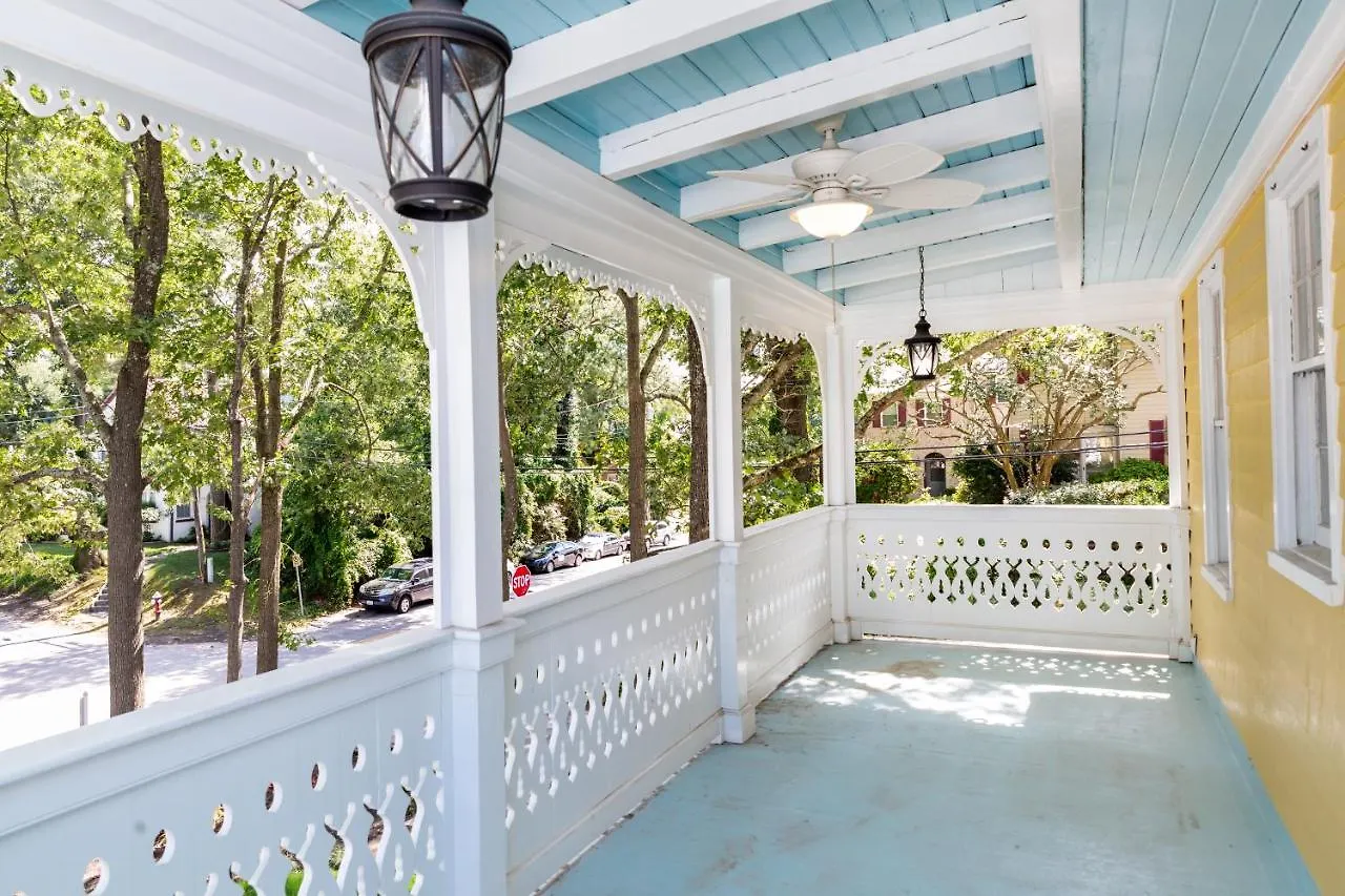Hotel Hemingsway'S Village Luxury Beach Houses Virginia Beach
