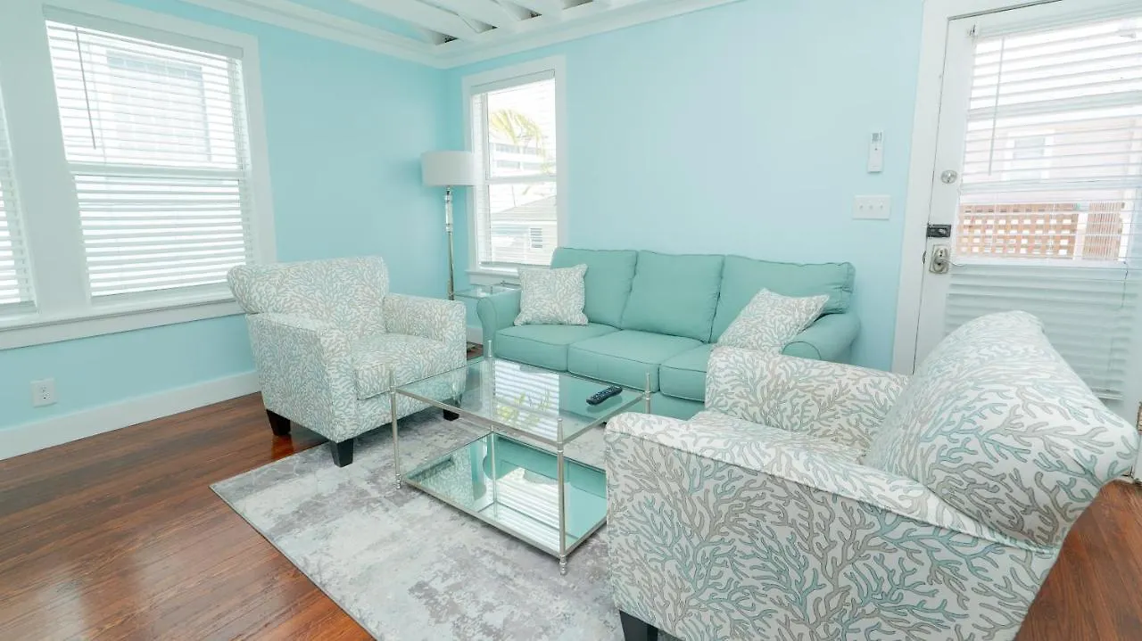 Hemingsway'S Village Luxury Beach Houses Virginia Beach United States