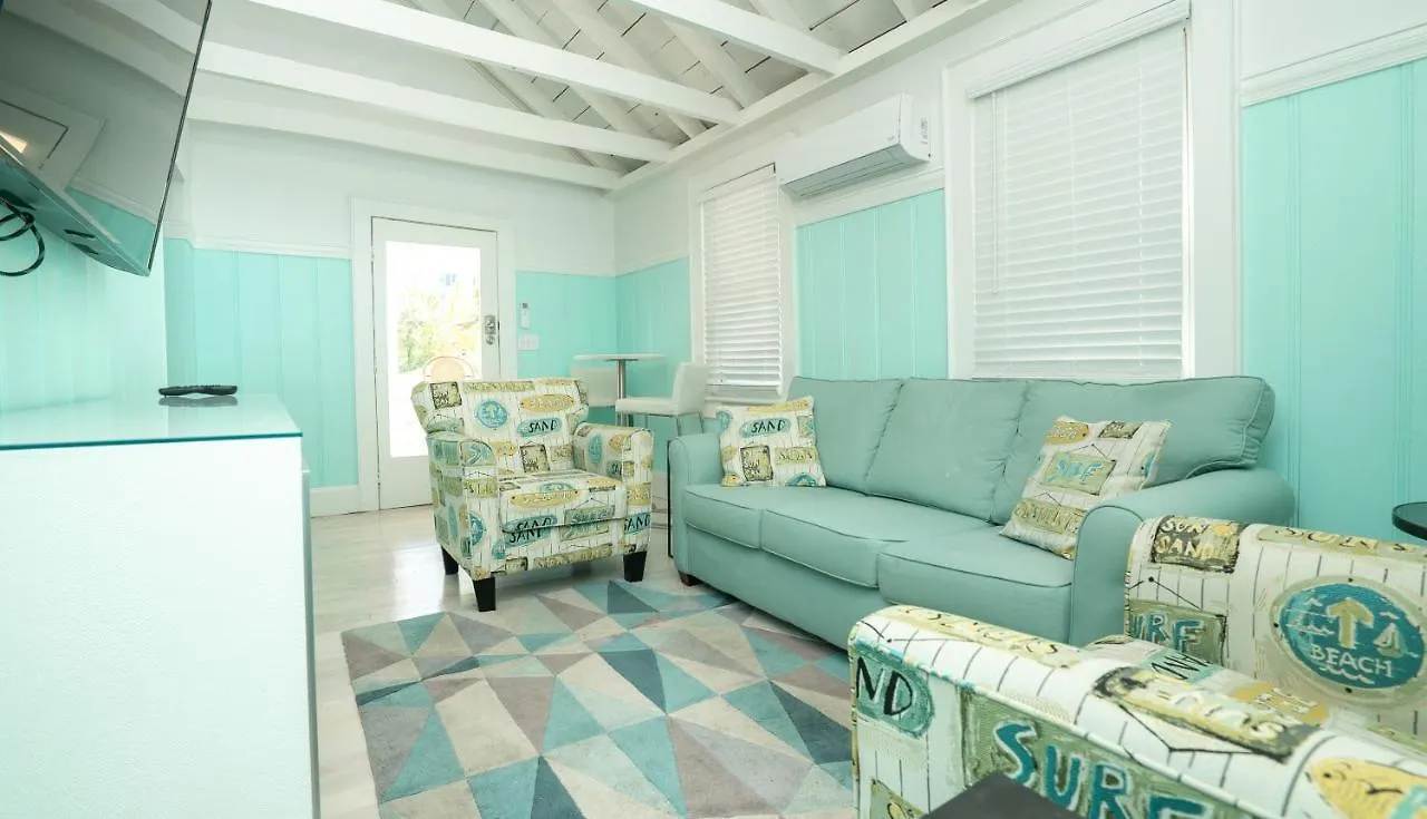 Hotel Hemingsway'S Village Luxury Beach Houses Virginia Beach