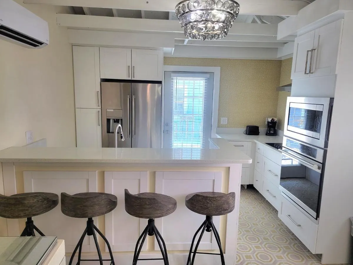 Hemingsway'S Village Luxury Beach Houses Virginia Beach